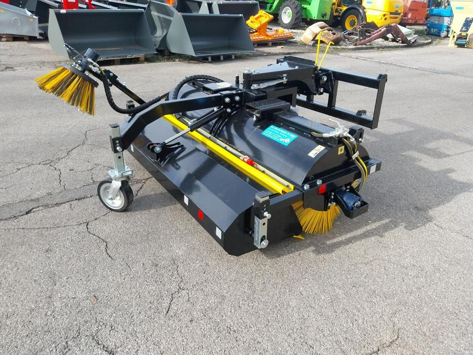 Kehrmaschine Schlepper Euro Radlader Hoflader Traktor Bema - Brosse: photos 2 Kehrmaschine Schlepper Euro Radlader Hoflader Traktor Bema - Brosse: photos 2