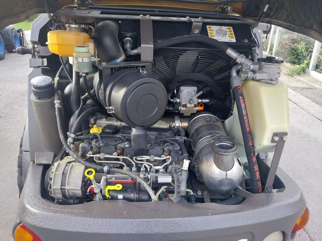 MECALAC AX 850 - Chargeuse sur pneus: photos 5 MECALAC AX 850 - Chargeuse sur pneus: photos 5