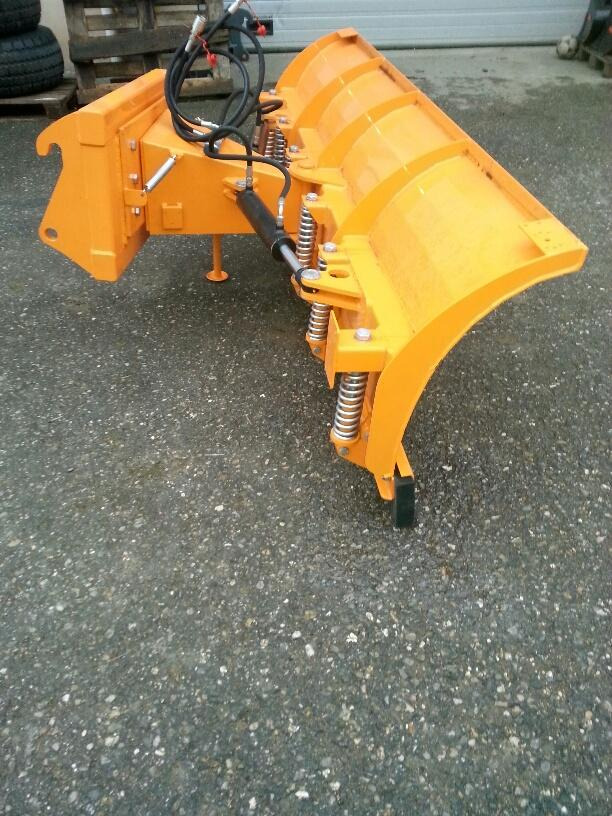 Schneeschild 2,6m Ahlmann Liebherr Schlepper Radlader Hoflader - Lame à neige: photos 4 Schneeschild 2,6m Ahlmann Liebherr Schlepper Radlader Hoflader - Lame à neige: photos 4