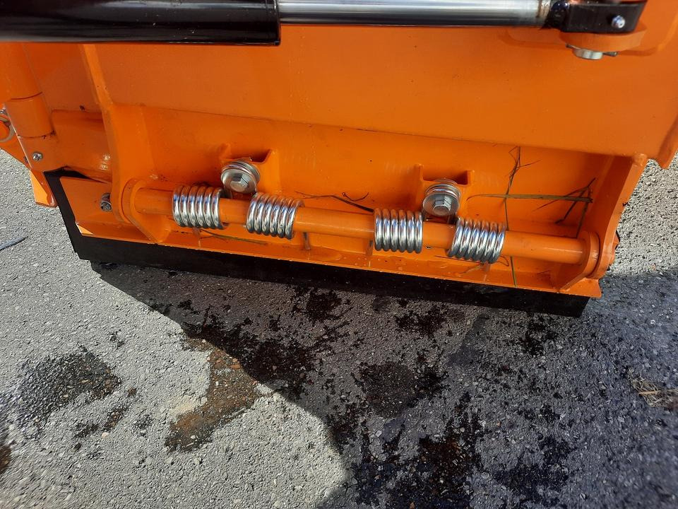 Schneeschild Vario 1,5m Schlepper Radlader Hoftrac Kramer Cat - Lame à neige: photos 5 Schneeschild Vario 1,5m Schlepper Radlader Hoftrac Kramer Cat - Lame à neige: photos 5