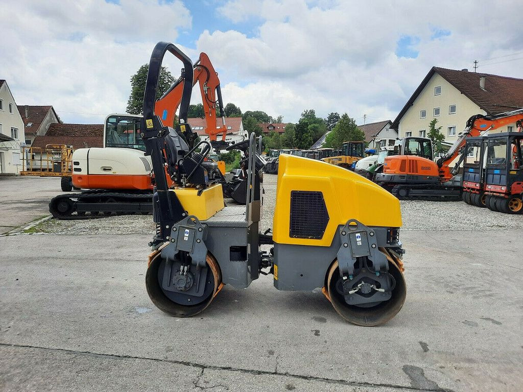 Wacker RD 27-120, neuer Motor 1 Stunde - Compacteur: photos 3 Wacker RD 27-120, neuer Motor 1 Stunde - Compacteur: photos 3