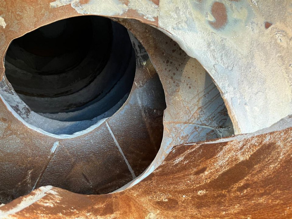 MERCEDES-BENZ Arocs 3236 8x4 Betonmischer Deutsch Top AP Achsen - Camion: photos 3 MERCEDES-BENZ Arocs 3236 8x4 Betonmischer Deutsch Top AP Achsen - Camion: photos 3