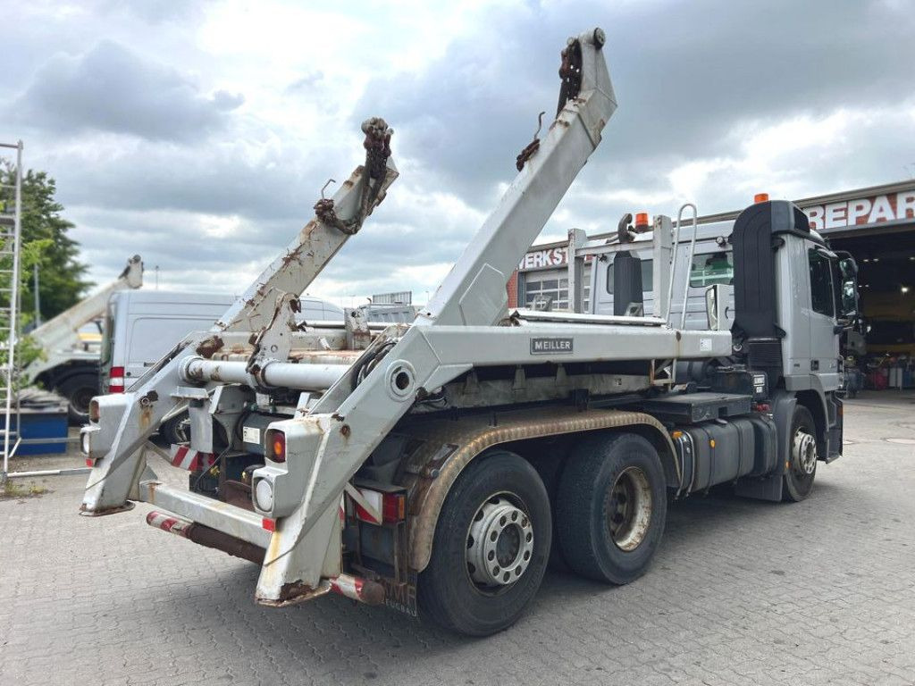 Mercedes-Benz Actros 2641 L 6x2 Abrollkipper 159TKM kuz.Radsta - Camion: photos 4 Mercedes-Benz Actros 2641 L 6x2 Abrollkipper 159TKM kuz.Radsta - Camion: photos 4
