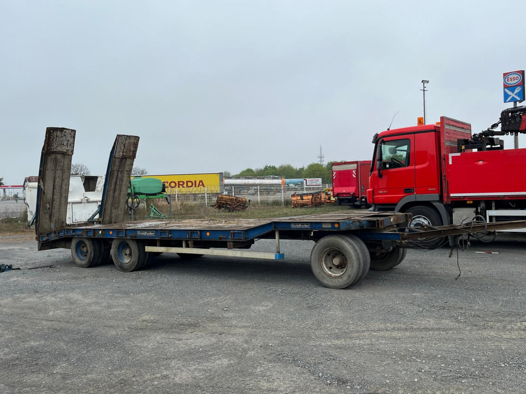 GOLDHOFER GOLDHOFER Tieflader Tiefladeranhänger TU 3-24/80 Rampen - Remorque porte-engin surbaissée: photos 2 GOLDHOFER GOLDHOFER Tieflader Tiefladeranhänger TU 3-24/80 Rampen - Remorque porte-engin surbaissée: photos 2