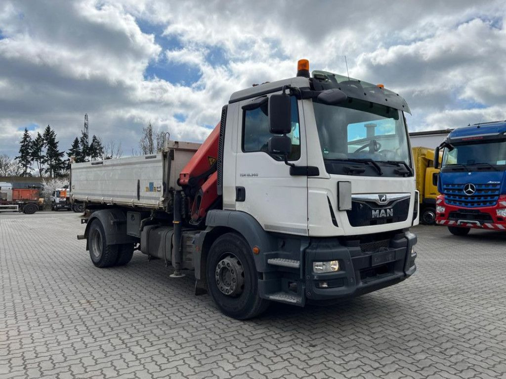 MAN TG-M 18.340 4x2 2-Achs Kipper Kran Palf. PK 130 - Camion benne, Camion grue: photos 2 MAN TG-M 18.340 4x2 2-Achs Kipper Kran Palf. PK 130 - Camion benne, Camion grue: photos 2