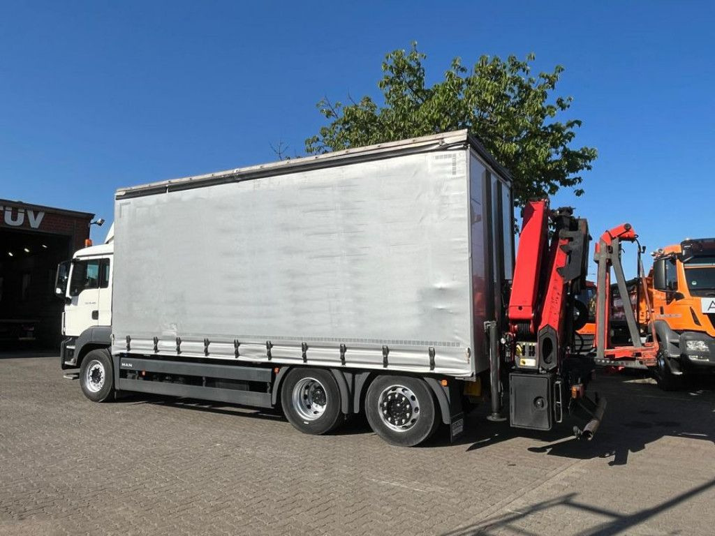 MAN TG-S 26.400 6x2-2 BL Pritsche Heckkran 5xhydr.Au - Camion grue: photos 3 MAN TG-S 26.400 6x2-2 BL Pritsche Heckkran 5xhydr.Au - Camion grue: photos 3