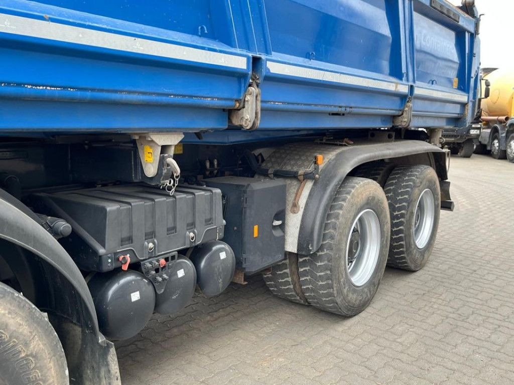 Camion benne MAN TG-S 35.510 8x4 BB 4-Achs Kipper Bordmatik nur 1: photos 15