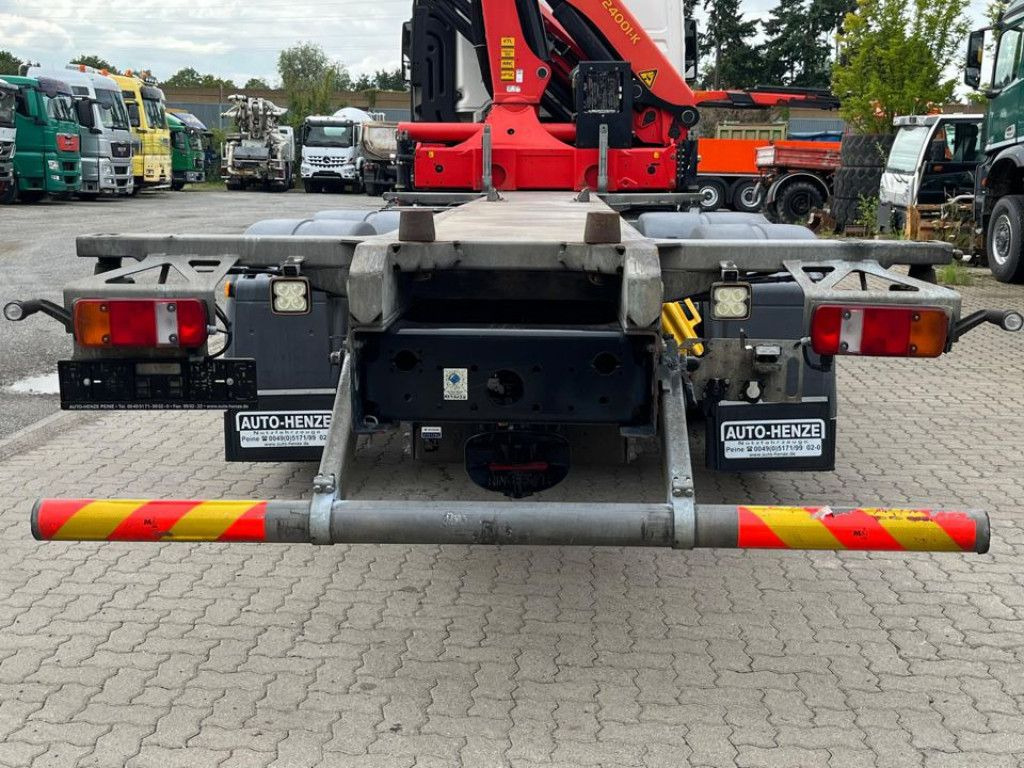 MAN TG-X 26.460 6x2-2 BL Pritsche Kran PK 24.001/Fun - Camion plateau, Camion grue: photos 5 MAN TG-X 26.460 6x2-2 BL Pritsche Kran PK 24.001/Fun - Camion plateau, Camion grue: photos 5