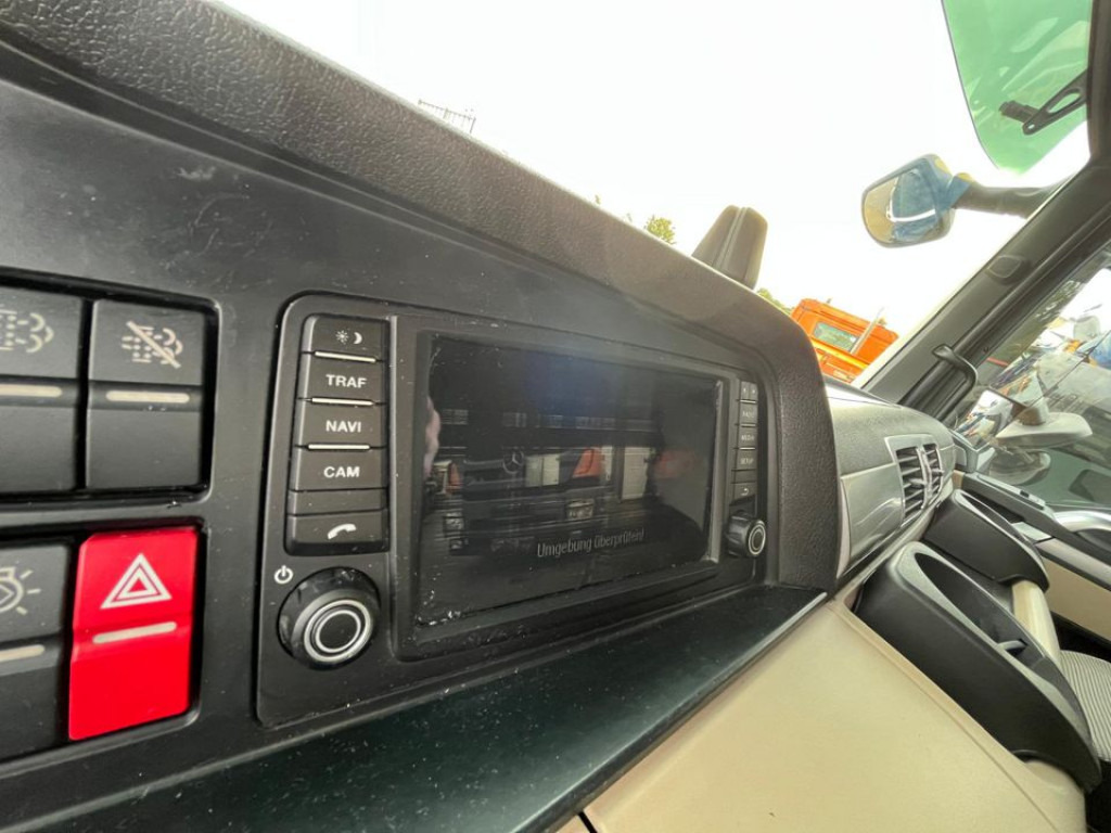 MAN TG-X 26.460 6x2-2 BL Pritsche Kran PK 24.001 Funk Lenk - Camion plateau, Camion grue: photos 5 MAN TG-X 26.460 6x2-2 BL Pritsche Kran PK 24.001 Funk Lenk - Camion plateau, Camion grue: photos 5