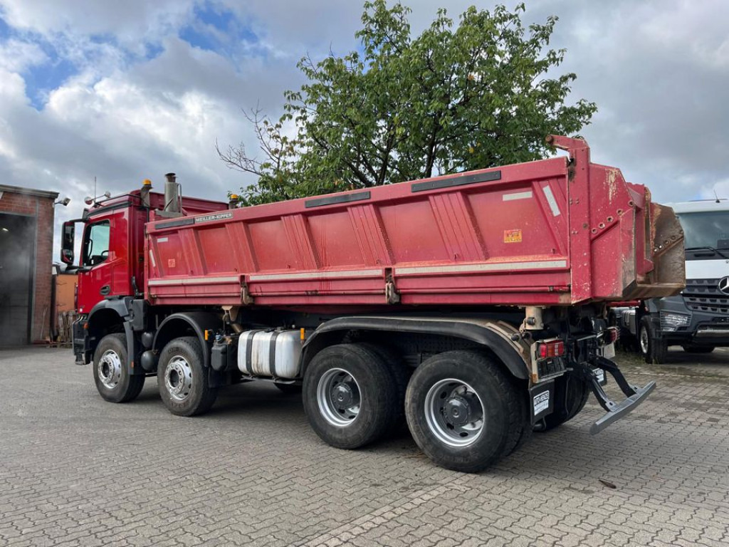 Camion benne MERCEDES-BENZ Arocs 4143 8x4 4-Achs Kipper Meiller Bordmatik: photos 6 Camion benne MERCEDES-BENZ Arocs 4143 8x4 4-Achs Kipper Meiller Bordmatik: photos 6