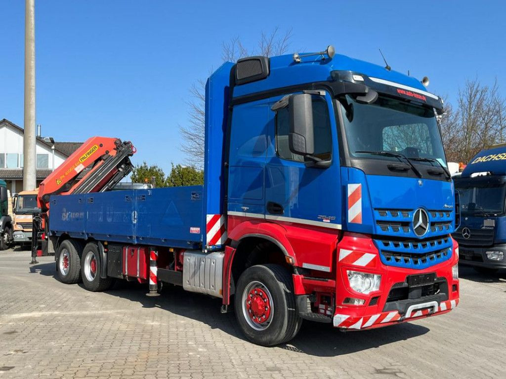 Mercedes-Benz Arocs 2545 6x4 HAD Pritsche Heckkran PK 41002 - Camion plateau, Camion grue: photos 2 Mercedes-Benz Arocs 2545 6x4 HAD Pritsche Heckkran PK 41002 - Camion plateau, Camion grue: photos 2