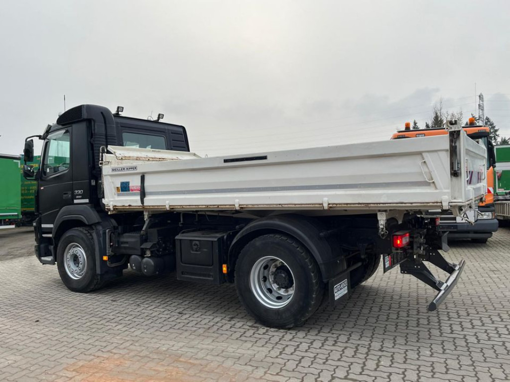 VOLVO (S) Truck FM 2-Achs Kipper 330 4x2 Meiller - Camion benne: photos 3 VOLVO (S) Truck FM 2-Achs Kipper 330 4x2 Meiller - Camion benne: photos 3