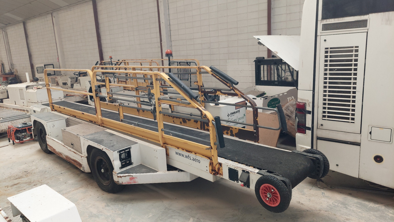 CBL2000E Belt Loader Charlatte - Tapis à bagages: photos 1 CBL2000E Belt Loader Charlatte - Tapis à bagages: photos 1