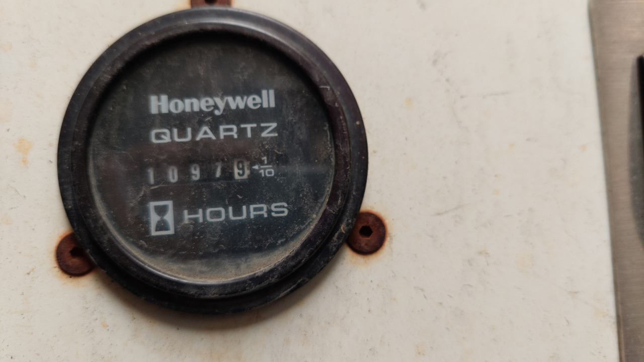 CBL2000E Belt Loader Charlatte - Tapis à bagages: photos 3 CBL2000E Belt Loader Charlatte - Tapis à bagages: photos 3