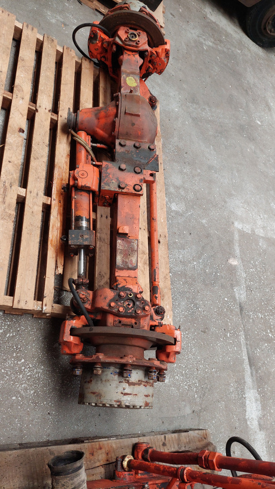 Schopf F106 spare parts - Pièces de rechange pour Équipement aéroportuaire: photos 1 Schopf F106 spare parts - Pièces de rechange pour Équipement aéroportuaire: photos 1