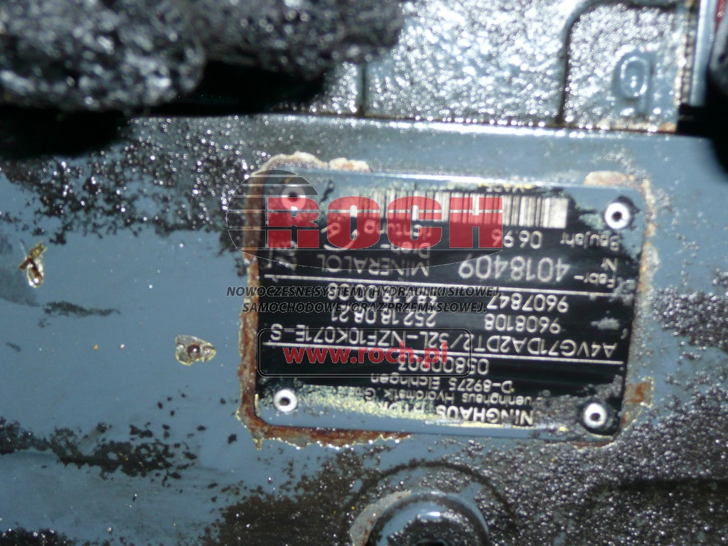 BRUENINGHAUS HYDROMATIK Zmiennik BOMAG+ 058008903 A4VG71DA2DT2/32L-NZF10K071E-S 9608108 252.18.08.21 9607847 384.18.00.08( 4018409)+ 05800903 A4VG71DGDT1/32L-PSF10K021E-S 9600031 252.18.01.03 9607847 384.18.00.08 ( 4018392)+ - Pompe hydraulique: photos 2 BRUENINGHAUS HYDROMATIK Zmiennik BOMAG+ 058008903 A4VG71DA2DT2/32L-NZF10K071E-S 9608108 252.18.08.21 9607847 384.18.00.08( 4018409)+ 05800903 A4VG71DGDT1/32L-PSF10K021E-S 9600031 252.18.01.03 9607847 384.18.00.08 ( 4018392)+ - Pompe hydraulique: photos 2