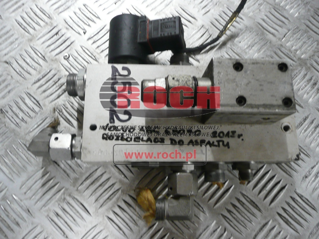 + HYDROFORCE + COMATROL 9003P0113 + 24VDC + R1812 89038981 CPN 80739105 - 1 SEKCYJNY - Valve hydraulique: photos 2 + HYDROFORCE + COMATROL 9003P0113 + 24VDC + R1812 89038981 CPN 80739105 - 1 SEKCYJNY - Valve hydraulique: photos 2