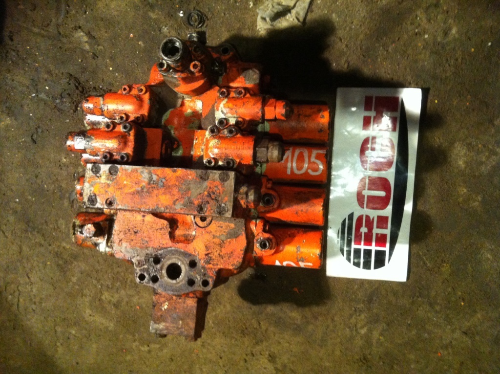 LINDE 663/7573-280R - 4 SEKCYJNY - Valve hydraulique pour Engins de chantier: photos 1 LINDE 663/7573-280R - 4 SEKCYJNY - Valve hydraulique pour Engins de chantier: photos 1