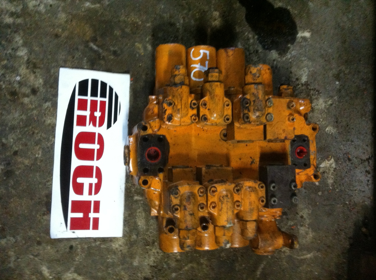 LINDE 6638 7550/M - 4 sekcyjny - Valve hydraulique pour Engins de chantier: photos 1 LINDE 6638 7550/M - 4 sekcyjny - Valve hydraulique pour Engins de chantier: photos 1