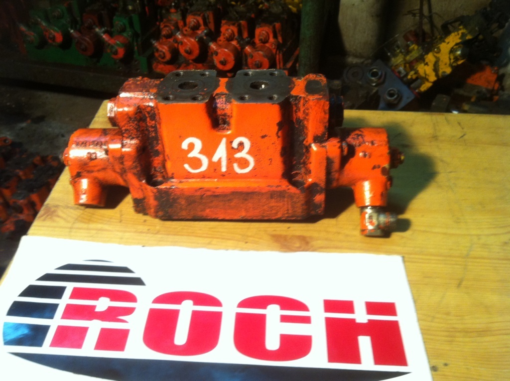 LINDE VW18. 668 - 1 SEKCYJNY - Valve hydraulique pour Engins de chantier: photos 1 LINDE VW18. 668 - 1 SEKCYJNY - Valve hydraulique pour Engins de chantier: photos 1