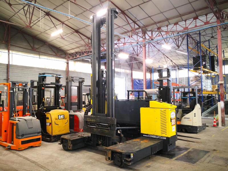 Combilift C4500GTE - Chariot latéral: photos 2 Combilift C4500GTE - Chariot latéral: photos 2