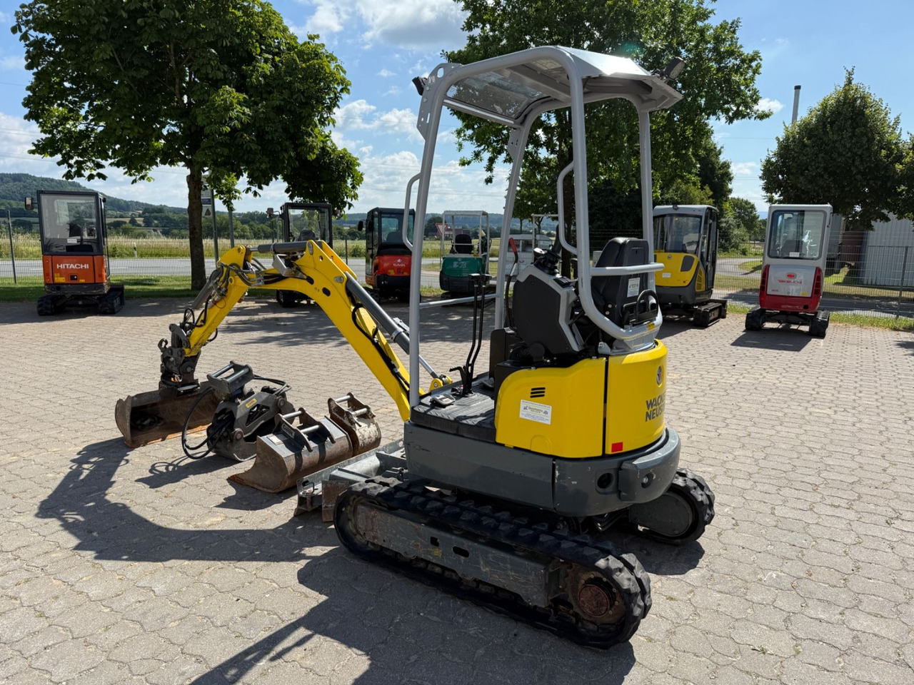 Wacker EZ 17, Bj 21, 820 BH, Tilt, hydr. SW, 3 Löffel - Mini pelle: photos 2 Wacker EZ 17, Bj 21, 820 BH, Tilt, hydr. SW, 3 Löffel - Mini pelle: photos 2