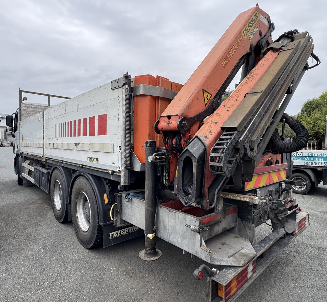 MERCEDES-BENZ Hiab Fassi Palfinger PK 18002 - Camion plateau: photos 3 MERCEDES-BENZ Hiab Fassi Palfinger PK 18002 - Camion plateau: photos 3