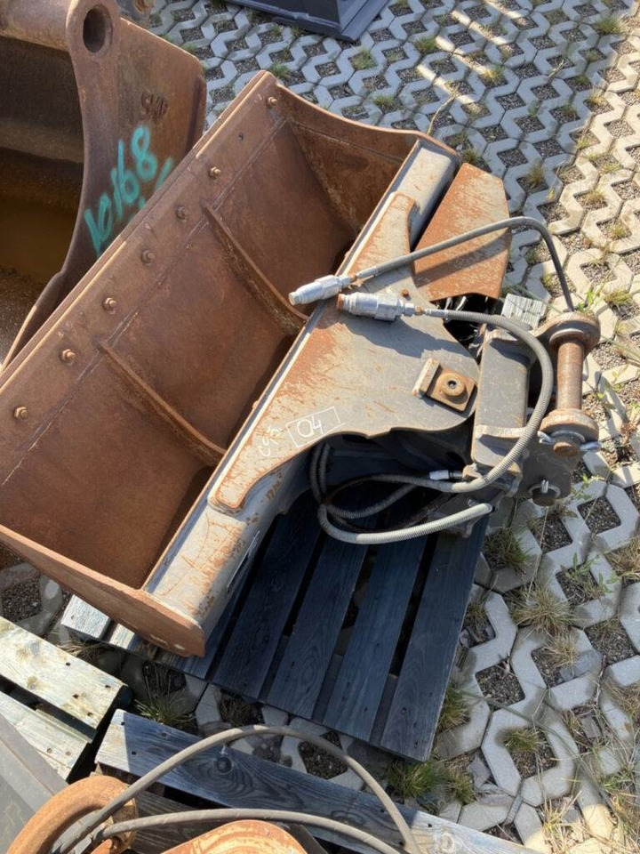 Volvo Böschungslöffel hydr. - Tractopelle: photos 3 Volvo Böschungslöffel hydr. - Tractopelle: photos 3