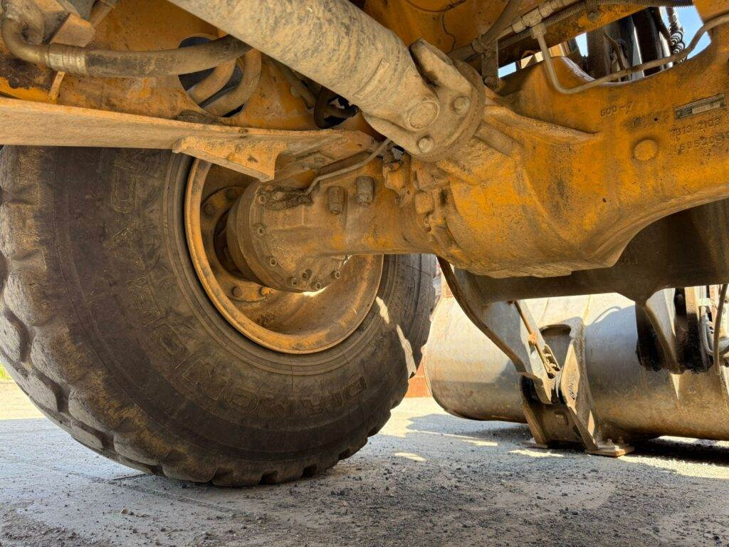 Chargeuse sur pneus Volvo L60H: photos 12