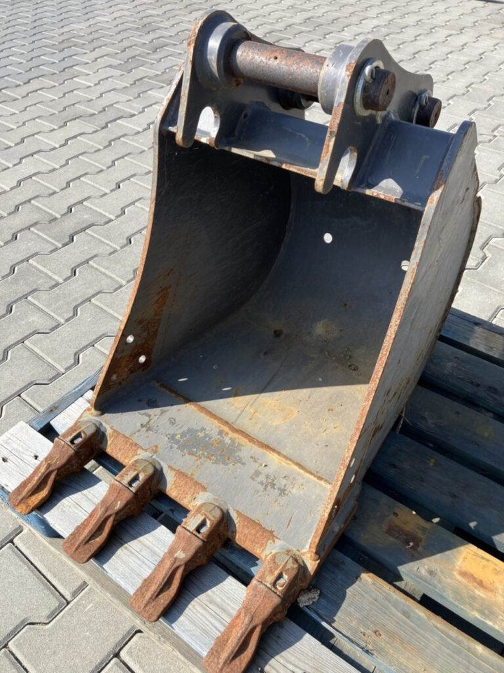 Volvo Tieflöffel mit Zähne - Festanbau - Tractopelle: photos 1 Volvo Tieflöffel mit Zähne - Festanbau - Tractopelle: photos 1