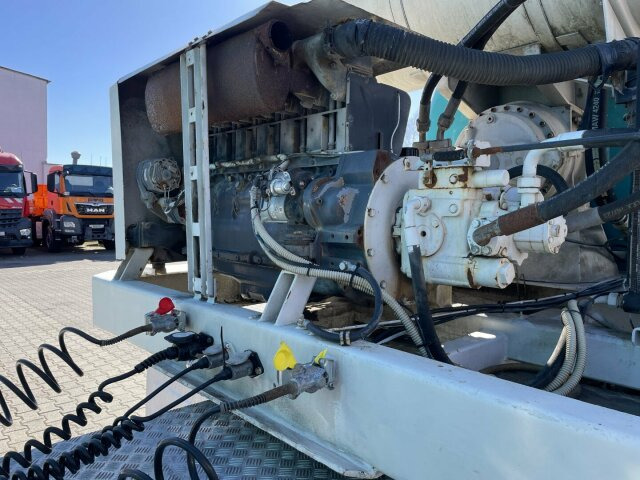 Betonmischer-Auflieger Intermix 12 m³ mit Motor - Semi-remorque malaxeur: photos 2 Betonmischer-Auflieger Intermix 12 m³ mit Motor - Semi-remorque malaxeur: photos 2