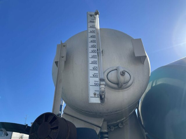 Betonmischer-Auflieger Intermix 12 m³ mit Motor - Semi-remorque malaxeur: photos 3 Betonmischer-Auflieger Intermix 12 m³ mit Motor - Semi-remorque malaxeur: photos 3