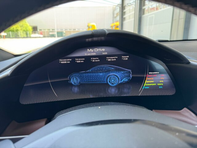 Ferrari Roma Coupe Schwarz - Coupé: photos 2 Ferrari Roma Coupe Schwarz - Coupé: photos 2