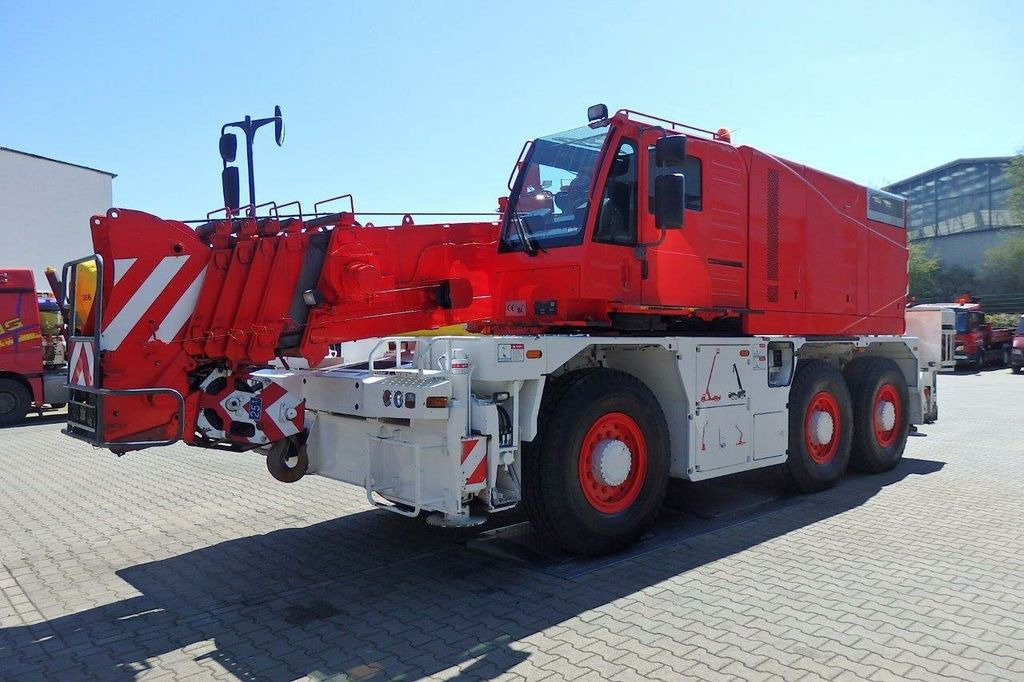 Grove GCK 3045 CITY KRAN 45 Ton - 5800 Std - Camion grue: photos 2 Grove GCK 3045 CITY KRAN 45 Ton - 5800 Std - Camion grue: photos 2