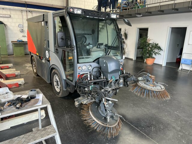 Crédit-bail de Hako Citymaster CM 2200 Kehrmaschine 2 m³ Hako Citymaster CM 2200 Kehrmaschine 2 m³: photos 9