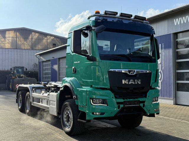 MAN TGS 28.480 6x4 Abrollkipper Meiller RS21.65 - Camion ampliroll: photos 1 MAN TGS 28.480 6x4 Abrollkipper Meiller RS21.65 - Camion ampliroll: photos 1