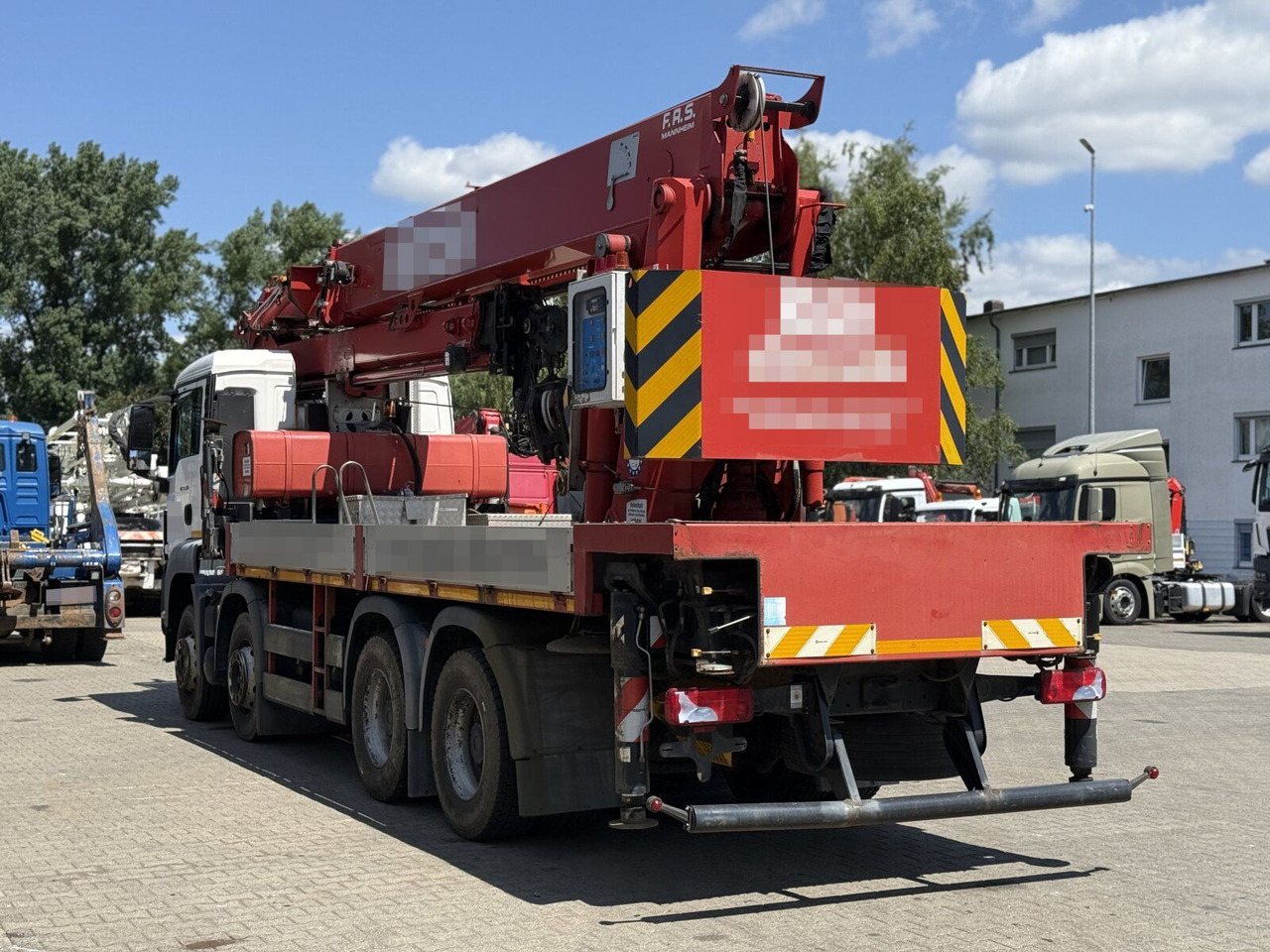 MAN TGS 35.360 8X4 BB Dachdecker Kran bis 52 m - Camion grue: photos 5 MAN TGS 35.360 8X4 BB Dachdecker Kran bis 52 m - Camion grue: photos 5