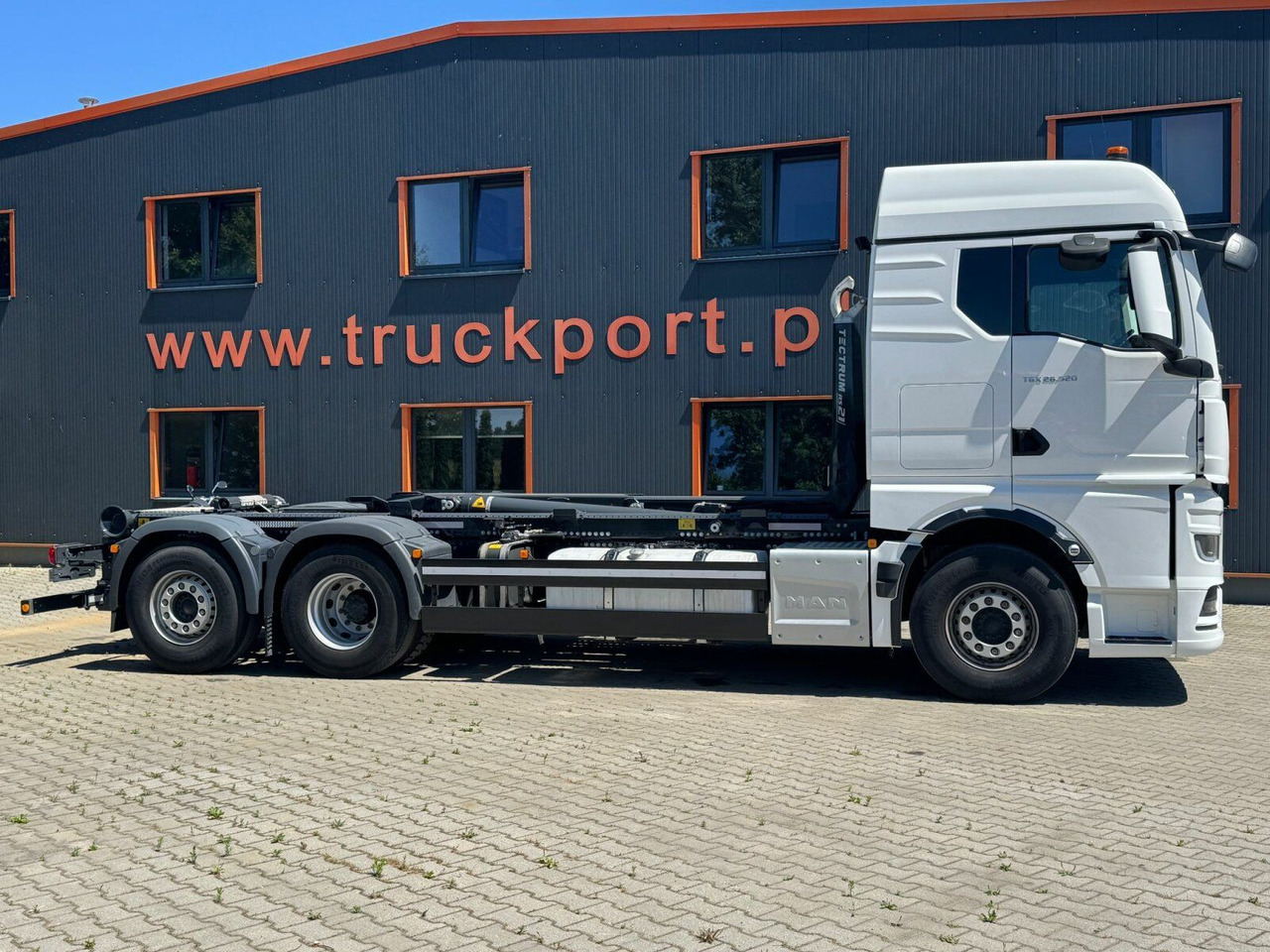 MAN TGX 26.520 6x2 Abrollkipper MEILLER RS 21.70 - Camion ampliroll: photos 4 MAN TGX 26.520 6x2 Abrollkipper MEILLER RS 21.70 - Camion ampliroll: photos 4