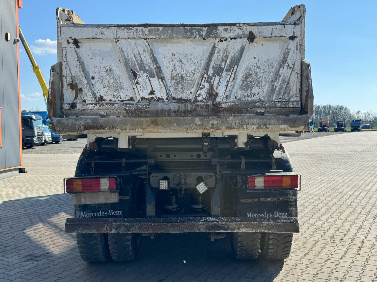 Mercedes-Benz ACTROS 4144 8x8 EURO4 DSK Meiller - Camion benne: photos 5 Mercedes-Benz ACTROS 4144 8x8 EURO4 DSK Meiller - Camion benne: photos 5
