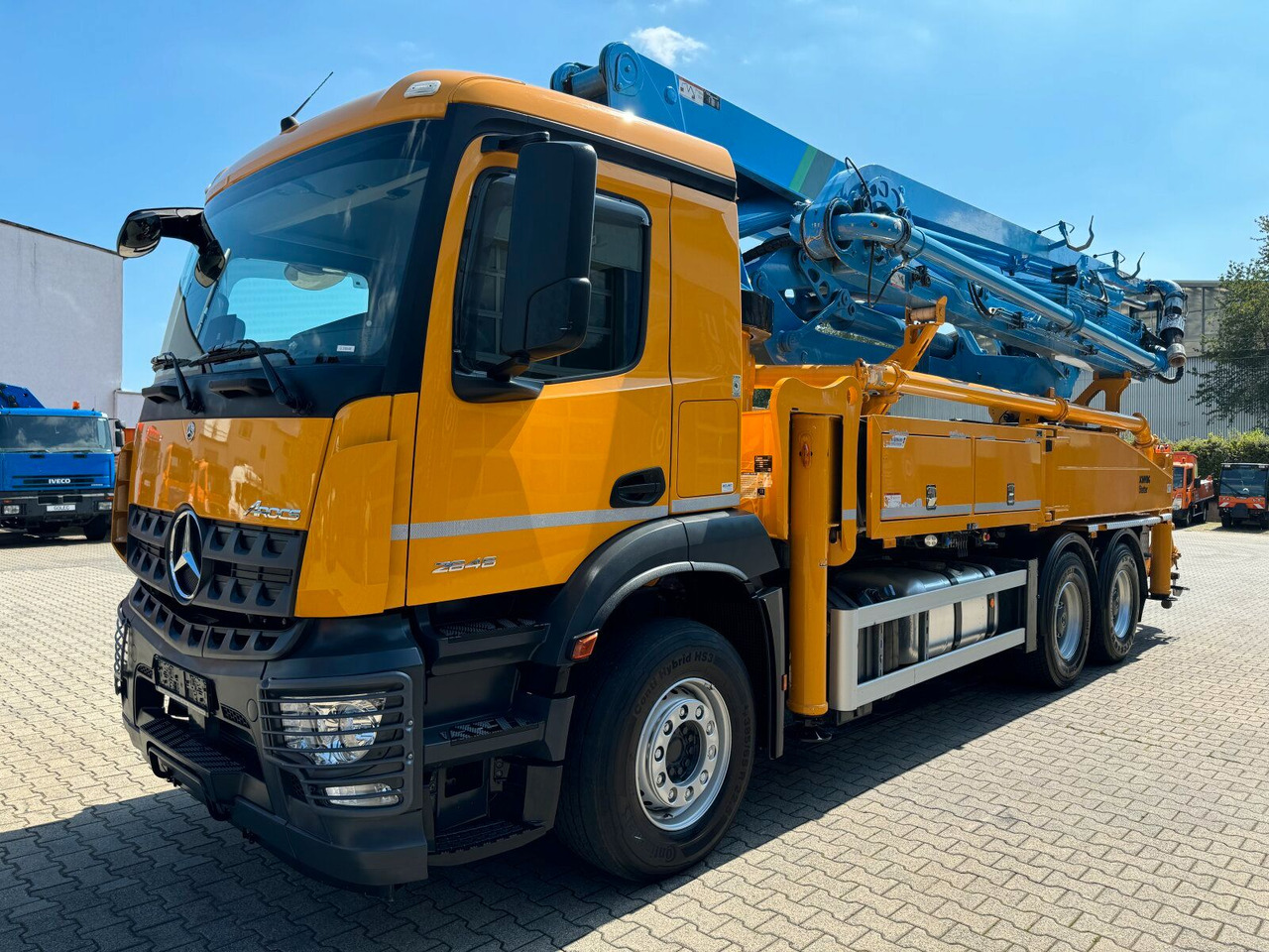 Mercedes-Benz AROCS 2646 6x4 Euro 6 Betonpumpe Schwing S 38 SX - Camion pompe: photos 2 Mercedes-Benz AROCS 2646 6x4 Euro 6 Betonpumpe Schwing S 38 SX - Camion pompe: photos 2
