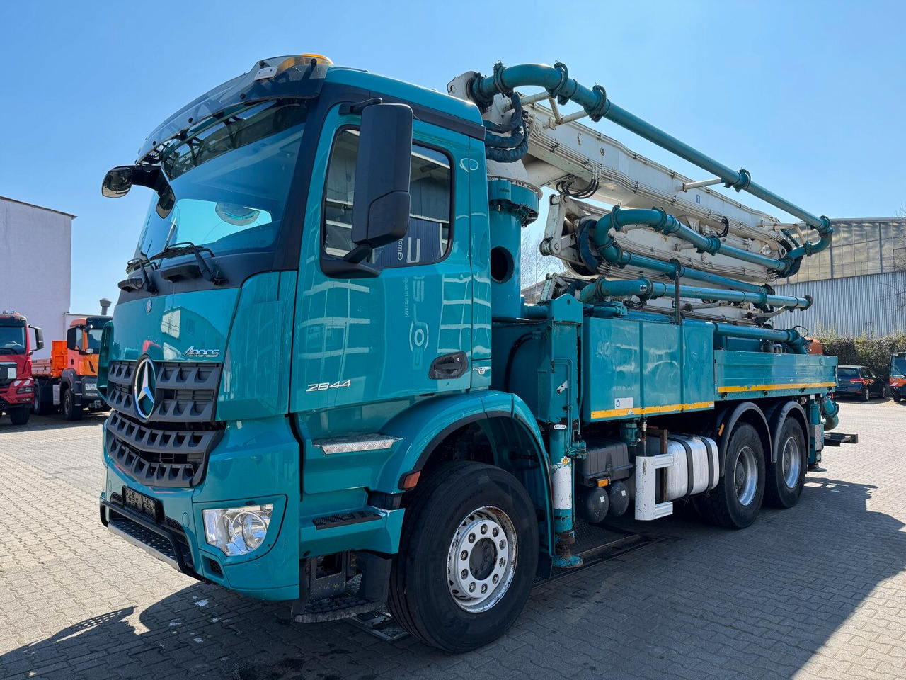 Mercedes-Benz AROCS 2844 6x4 Euro 6 Betonpumpe SERMAC 5Z33 - Camion pompe: photos 2 Mercedes-Benz AROCS 2844 6x4 Euro 6 Betonpumpe SERMAC 5Z33 - Camion pompe: photos 2