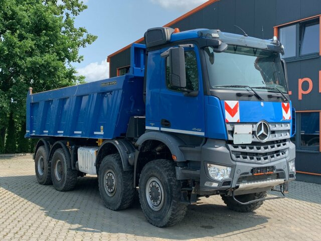 Mercedes-Benz AROCS 4145 8x8 EURO6 Muldenkipper - Camion benne: photos 1 Mercedes-Benz AROCS 4145 8x8 EURO6 Muldenkipper - Camion benne: photos 1