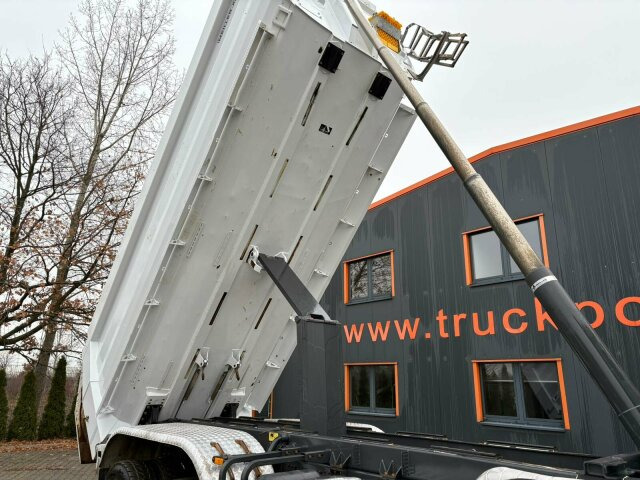 Mercedes-Benz AROCS 4145 8x8 Meiller Muldenkipper - Camion benne: photos 3 Mercedes-Benz AROCS 4145 8x8 Meiller Muldenkipper - Camion benne: photos 3