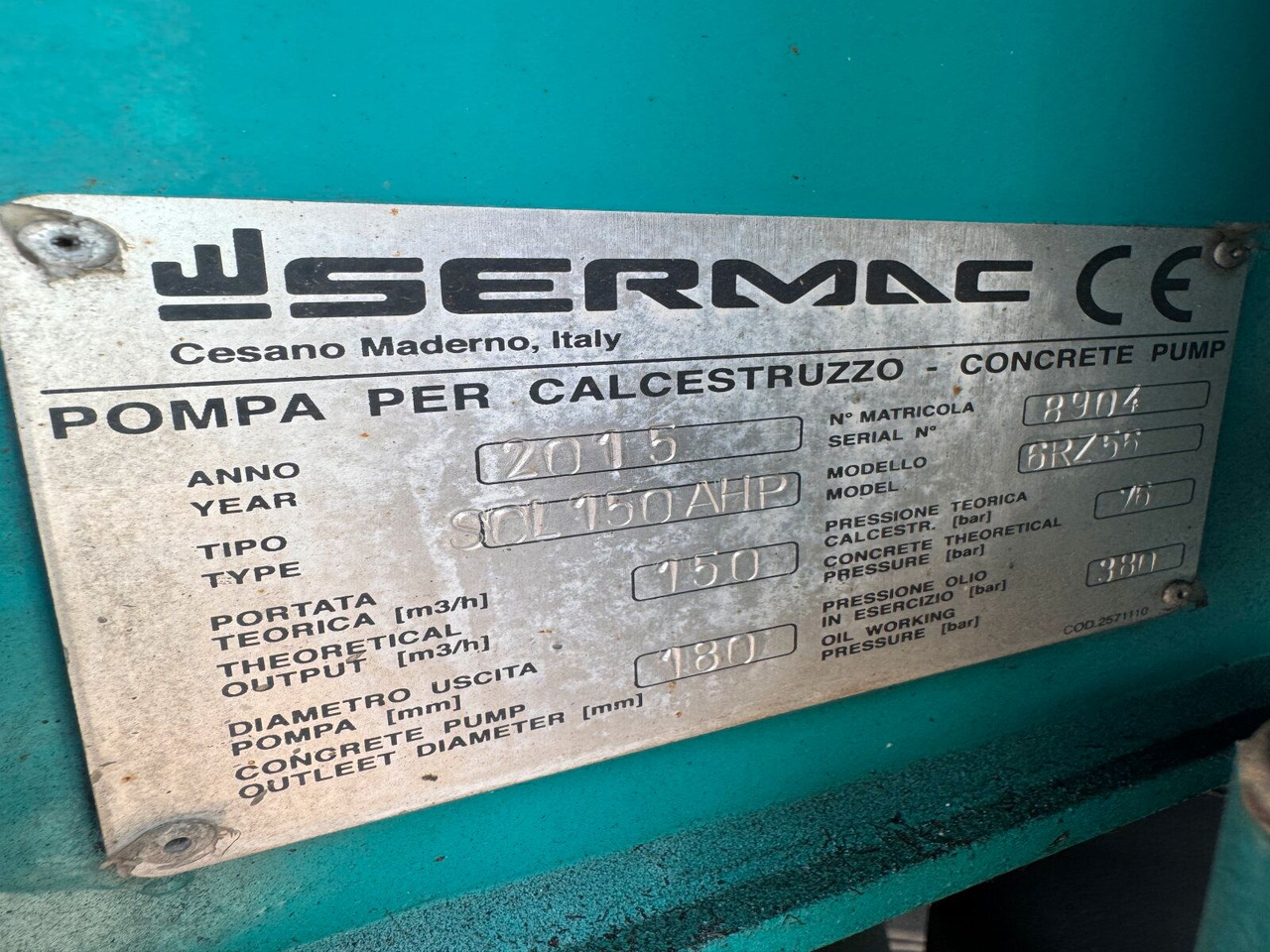 Mercedes-Benz AROCS 5051 10x6 Euro 6 Betonpumpe SERMAC 6RZ56 - Camion pompe: photos 3 Mercedes-Benz AROCS 5051 10x6 Euro 6 Betonpumpe SERMAC 6RZ56 - Camion pompe: photos 3