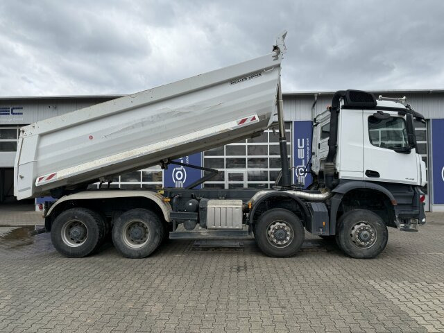 Camion benne Mercedes-Benz Arocs 4145 8x8 Muldenkipper MEILLER: photos 14