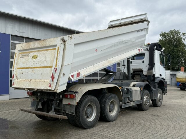 Camion benne Mercedes-Benz Arocs 4145 8x8 Muldenkipper MEILLER: photos 15
