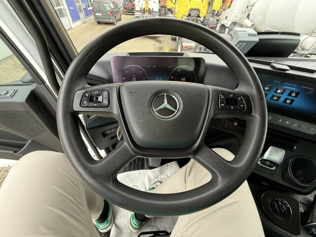 Camion benne Mercedes-Benz Arocs 4145 8x8 Muldenkipper MEILLER: photos 7