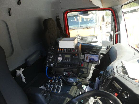 Balayeuse de voirie Mercedes-Benz Atego 1324 4x2 Kehrmaschine BROCK HD Anlage: photos 7