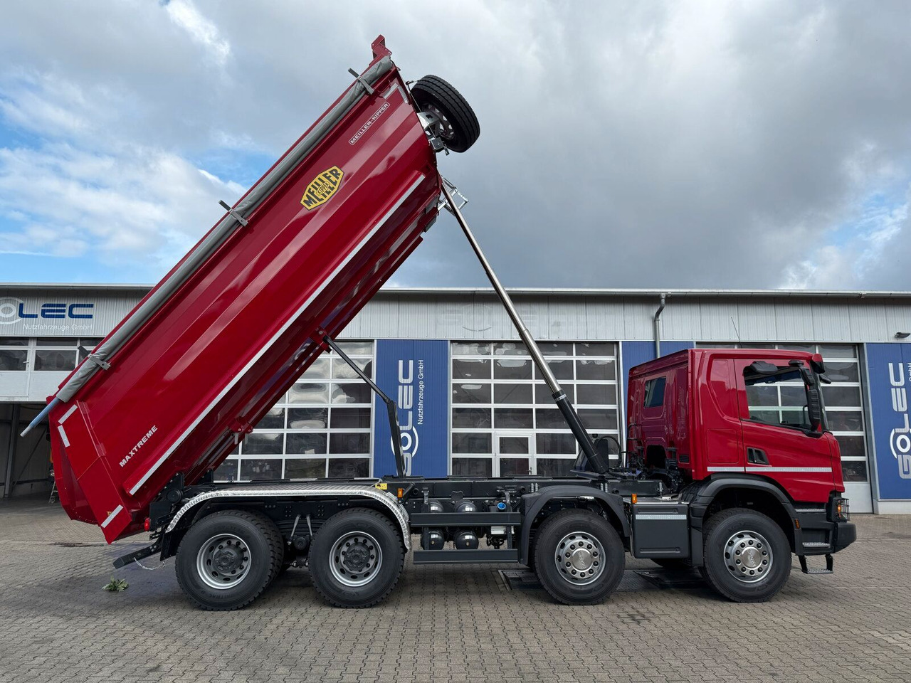 Scania P 420 8x4 Kipper Meiller Euro 6 - Camion multibenne: photos 4 Scania P 420 8x4 Kipper Meiller Euro 6 - Camion multibenne: photos 4