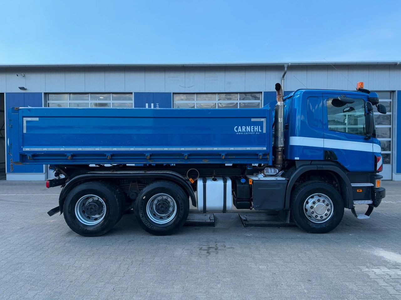 Scania P 450 6x4 Dreiseitenkipper DAUTEL - Camion benne: photos 3 Scania P 450 6x4 Dreiseitenkipper DAUTEL - Camion benne: photos 3